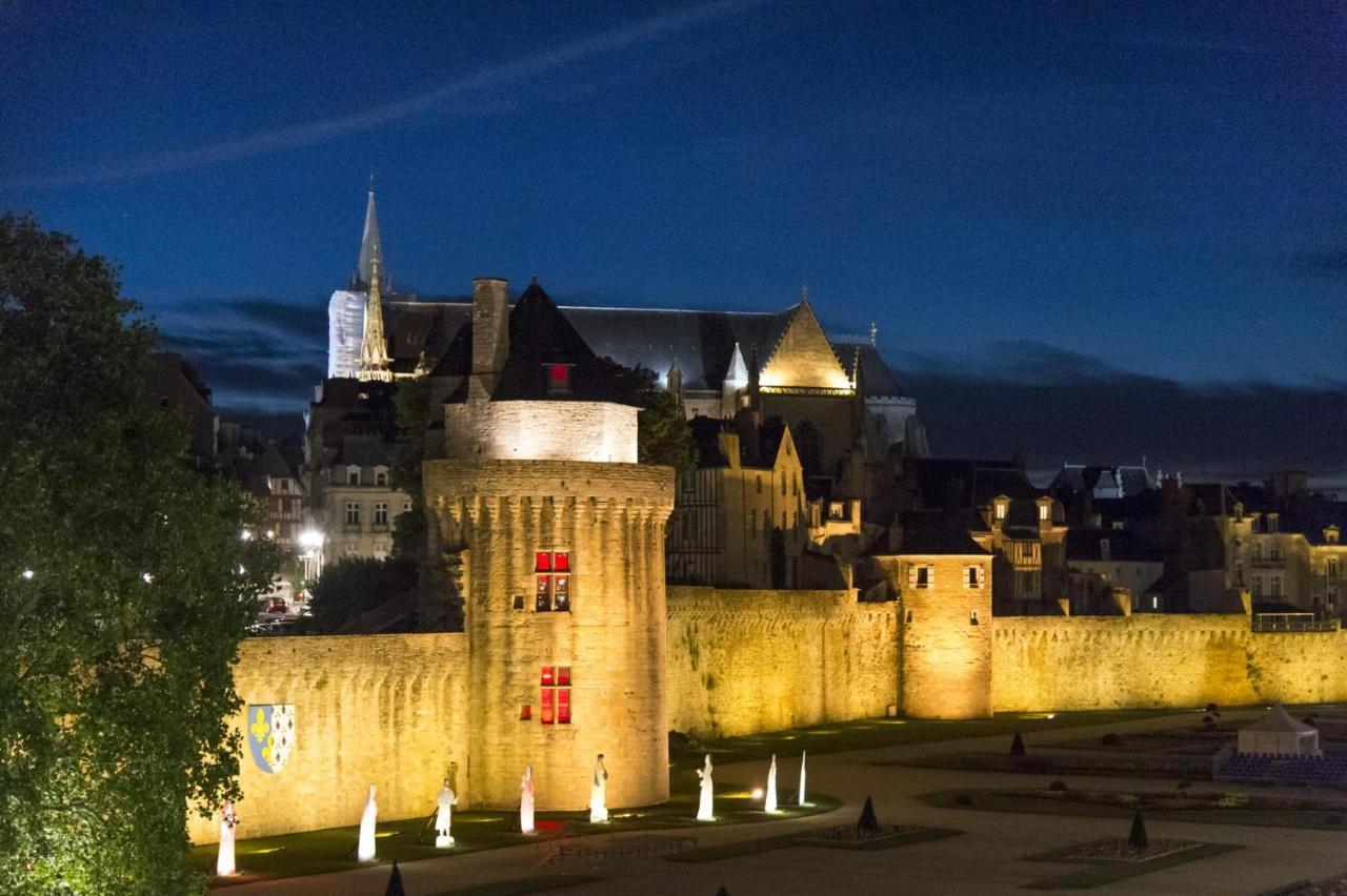 Studio Bis 32M2 Au Calme Situe Au Centre De Vannes Kültér fotó